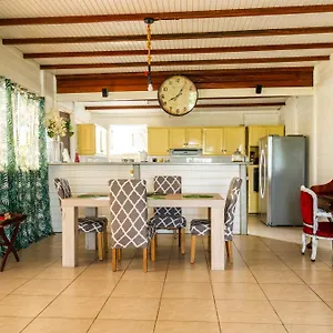 Villa La Meredith, Le Lamentin